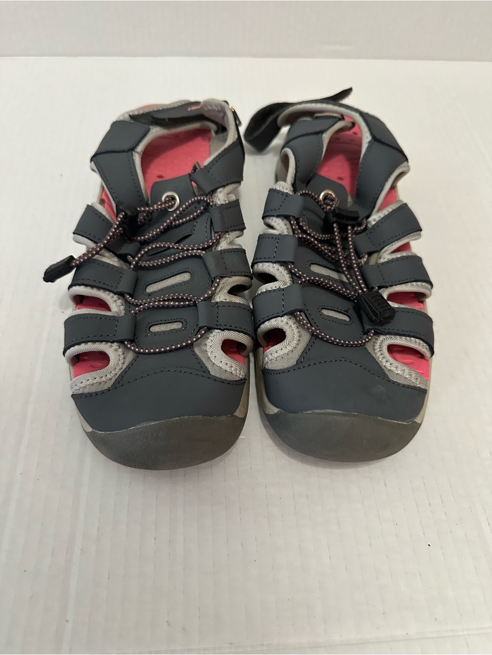 Eddie Bauer Womens 9 Sport Sandals Gray Pink Closed Toe Hiking Water Shoes